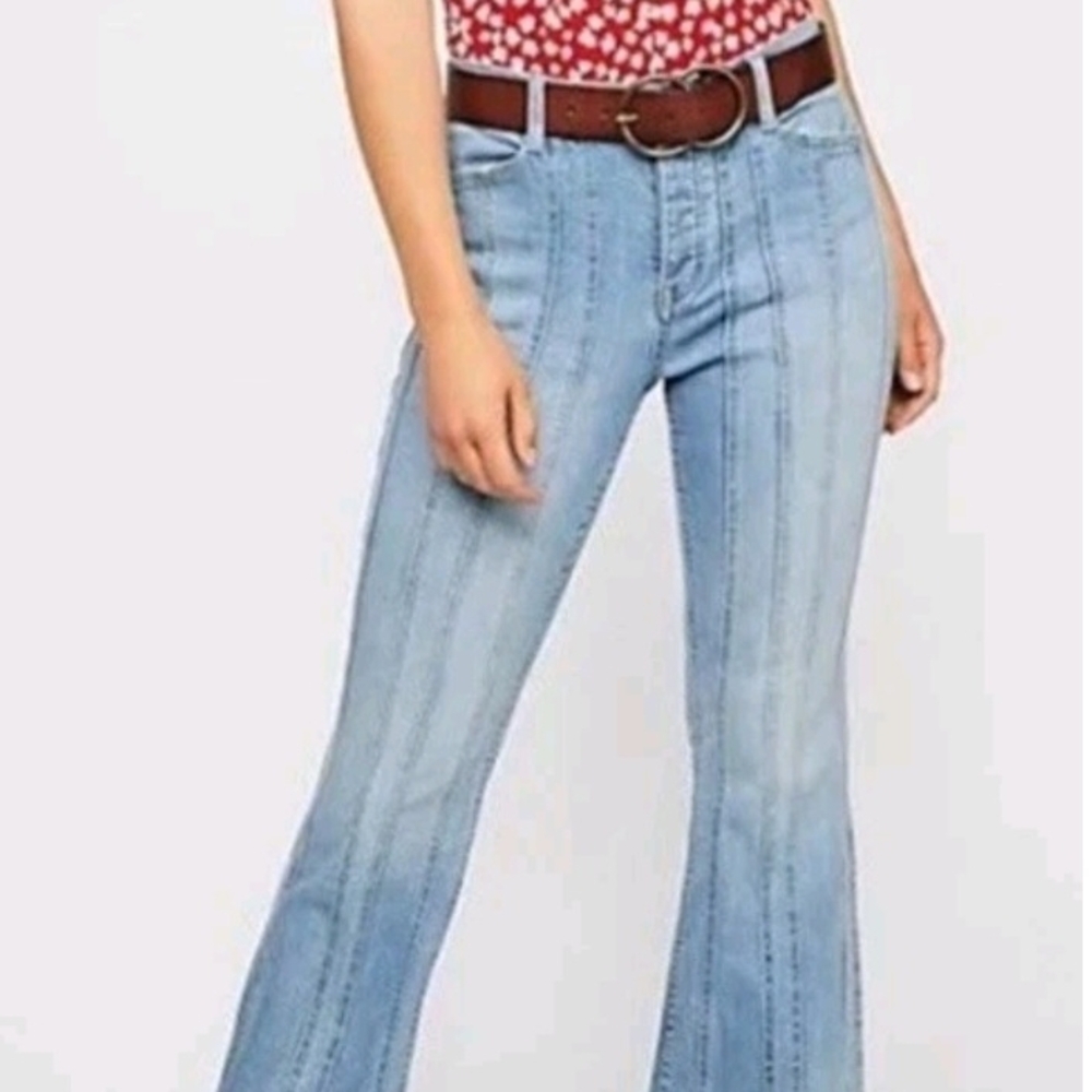 Rare FREE PEOPLE So Many Seams Retro 70s Flare Jeans Light Blue Size 29 Short - Picture 2 of 9